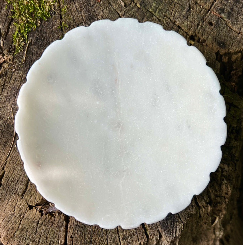 Marble Soap Dish with Fluted Edge