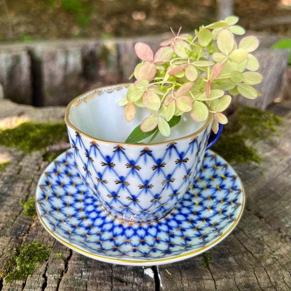 Vintage cobalt Blue net teacup 