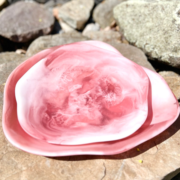 Resin swirl serving platters 