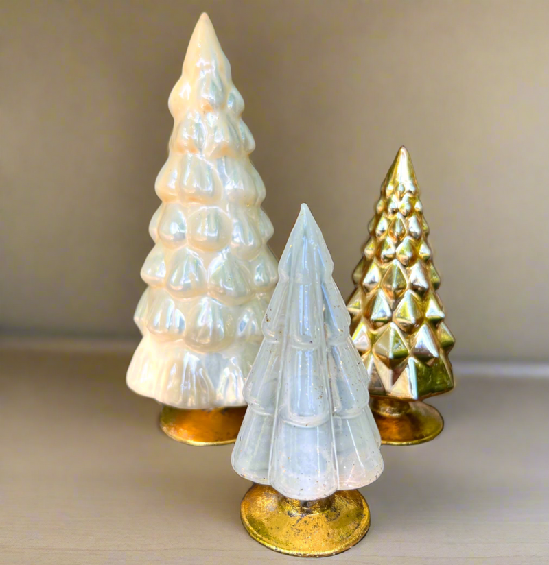 Hue Trees in Neutral Set of 3 Small