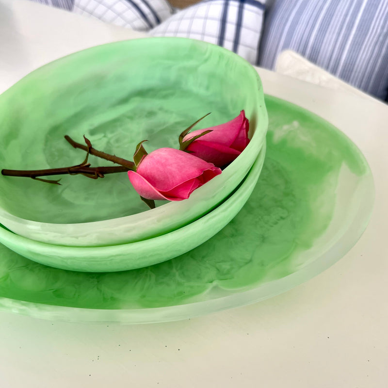 Spring Green Resin Bowl with Wavy Edge