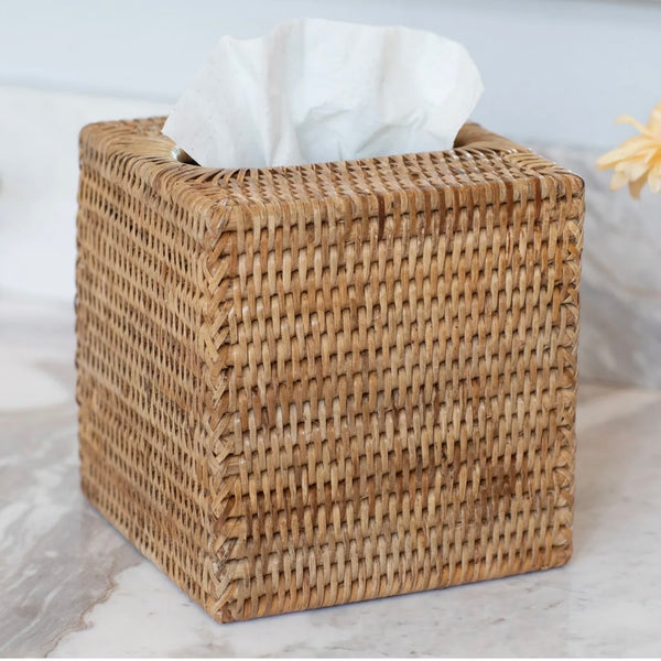 Rattan tissue holder 