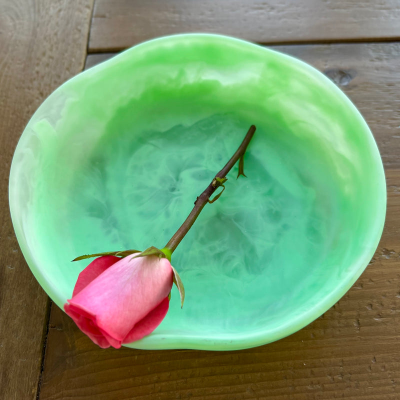 Spring Green Resin Bowl with Wavy Edge