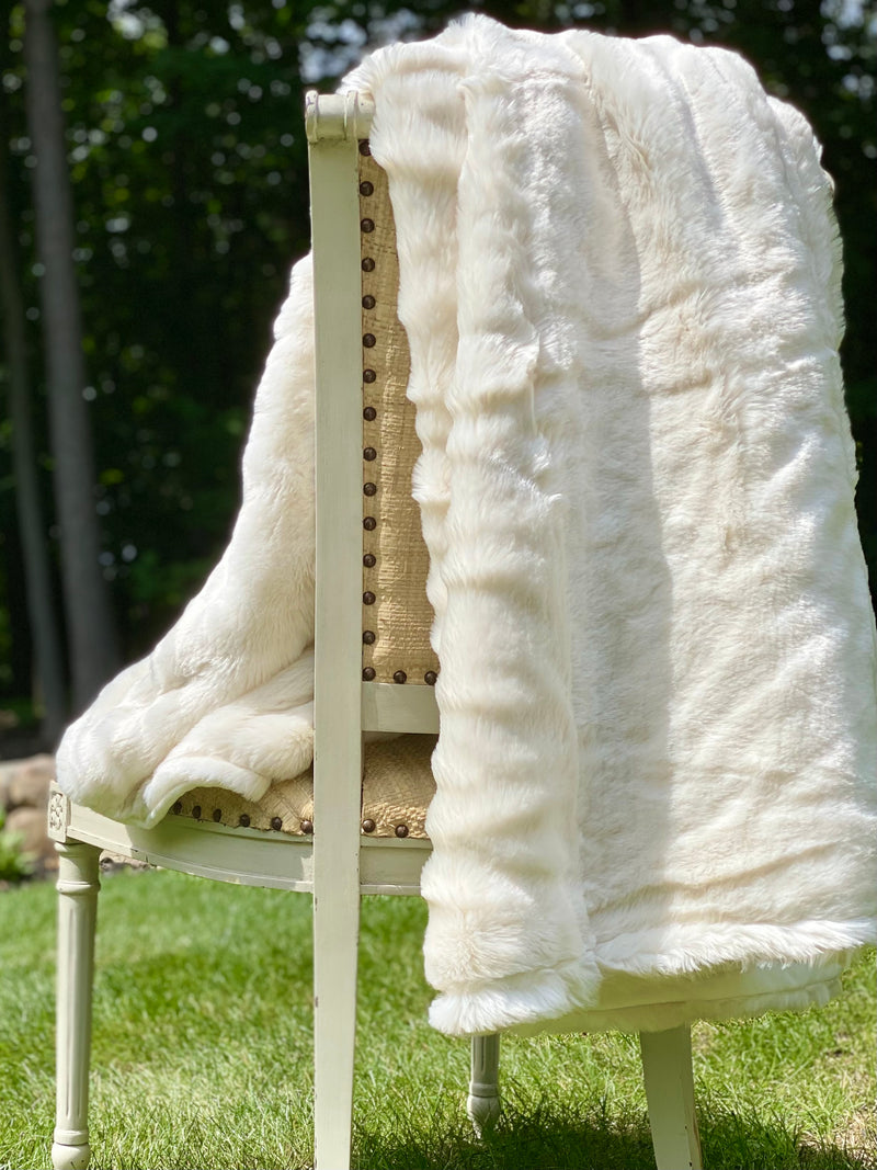 Save NOW! Luxury Chinchilla Faux Fur Throw Blanket in Vanilla Cream
