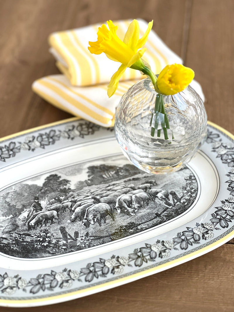 Round Glass Bud Vase by Beatriz Ball