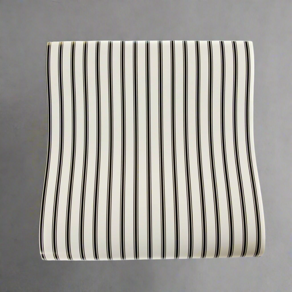 Paper table runner in black stripe 