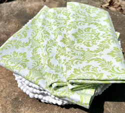 Vintage napkins cloth in green 