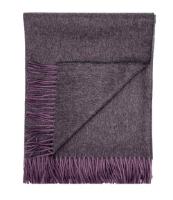 Baby alpaca throw in purple 