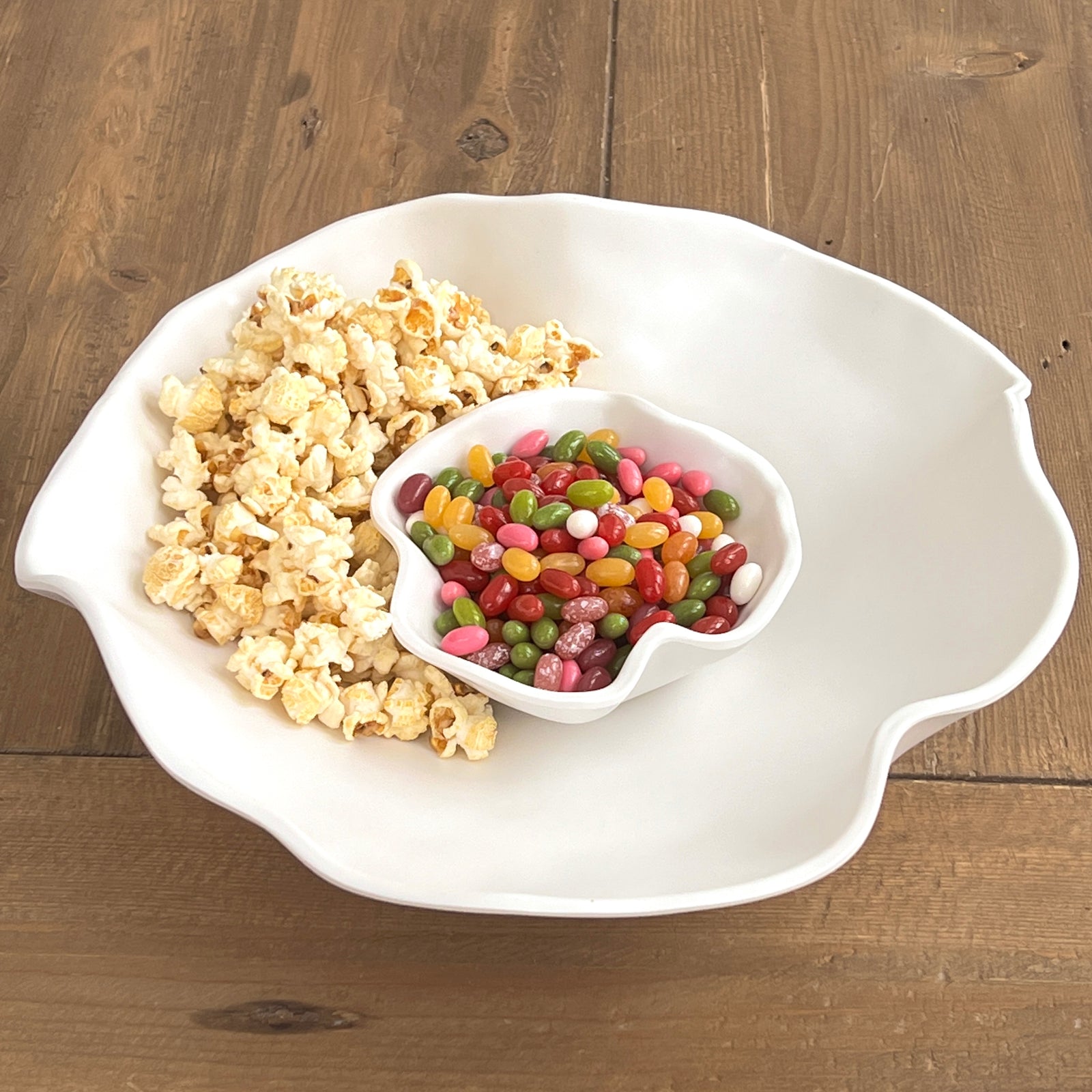 Nube Melamine Chip and Dip Set Oprah's Favorite Things – DOVECOTE